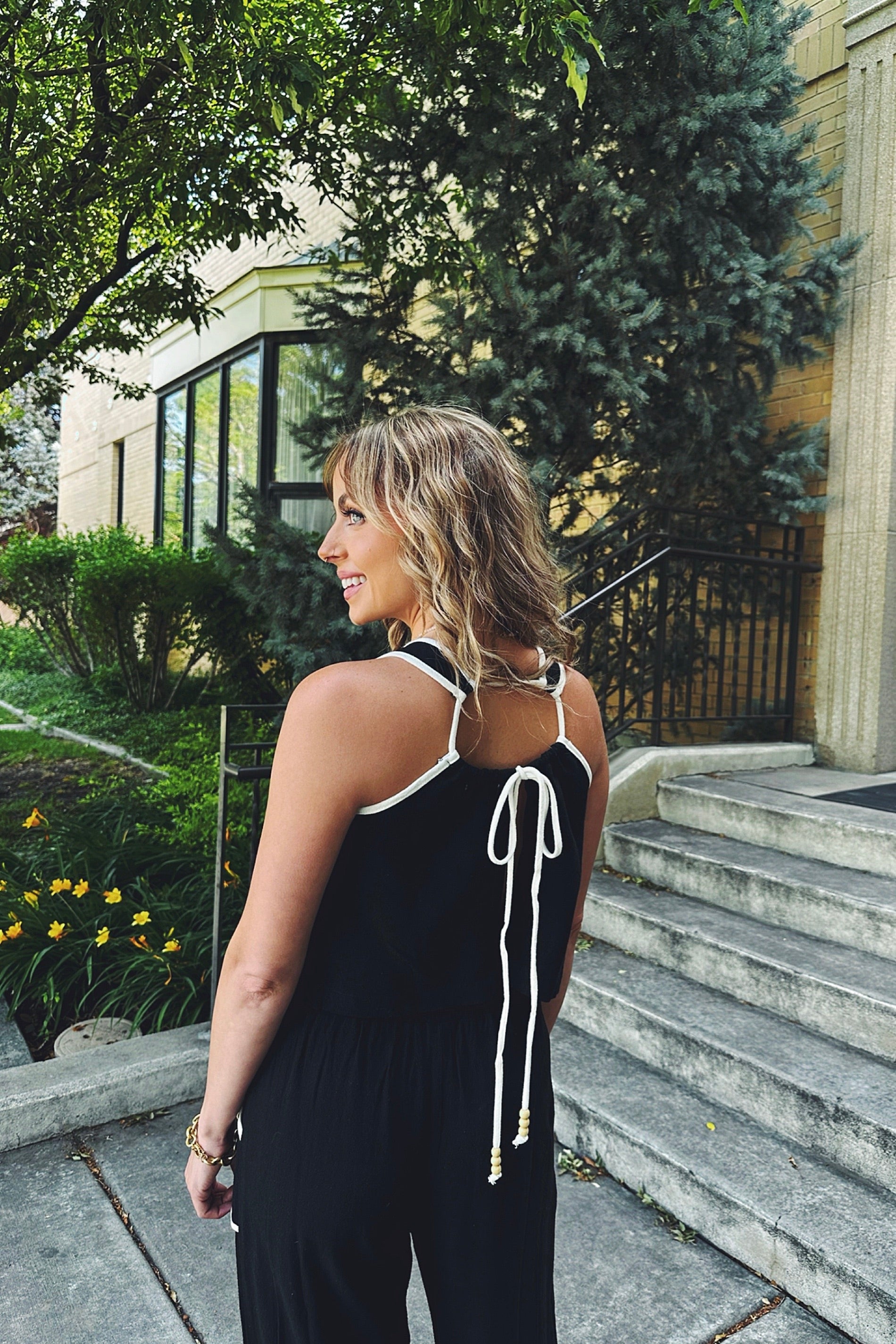 Outlined Linen Top