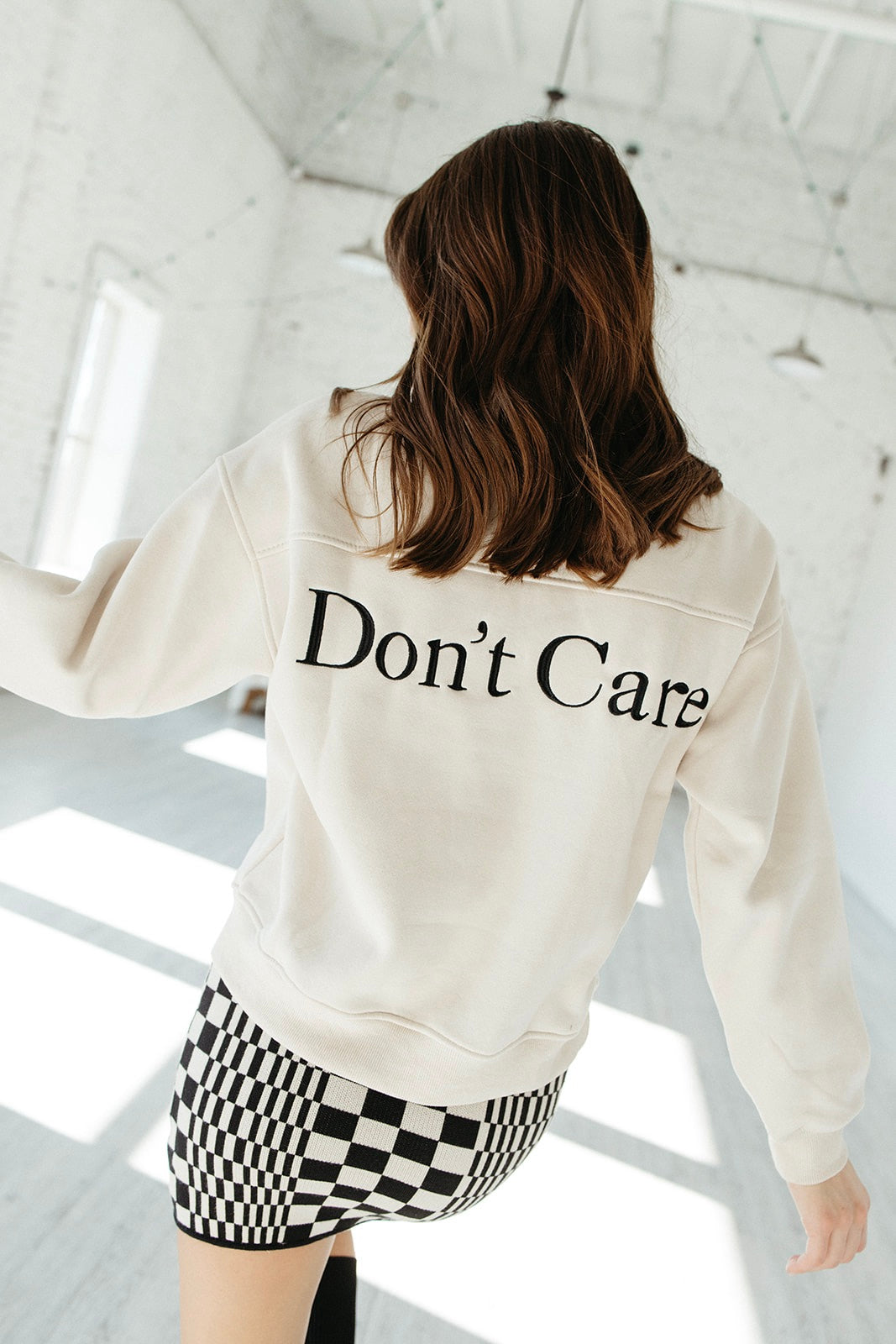 Don't Know, Don't Care Pullover