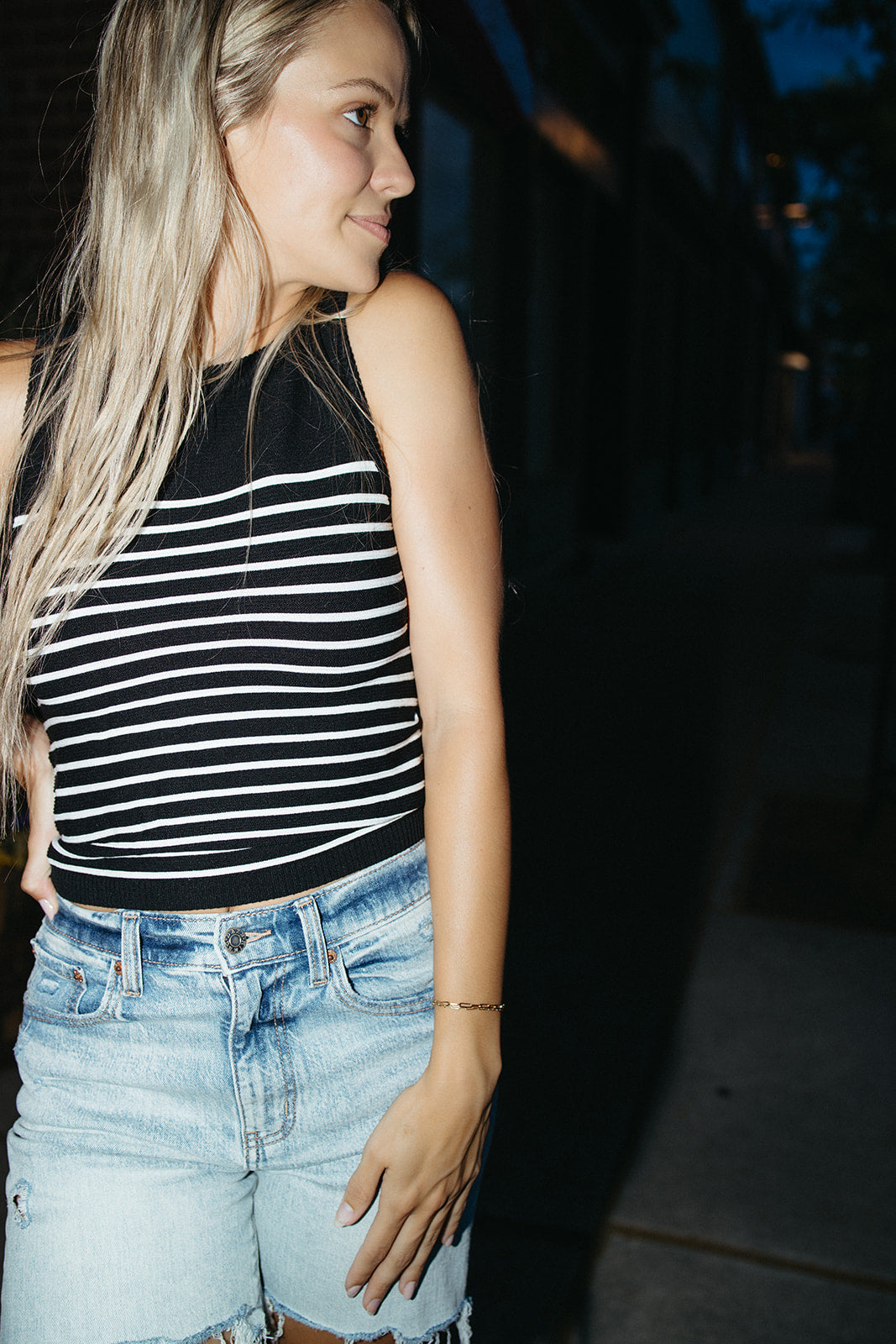 Horizons Tank - FINAL SALE