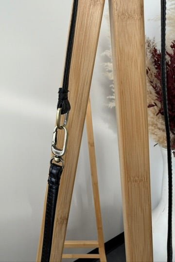 Darcy Crossbody By Hobo