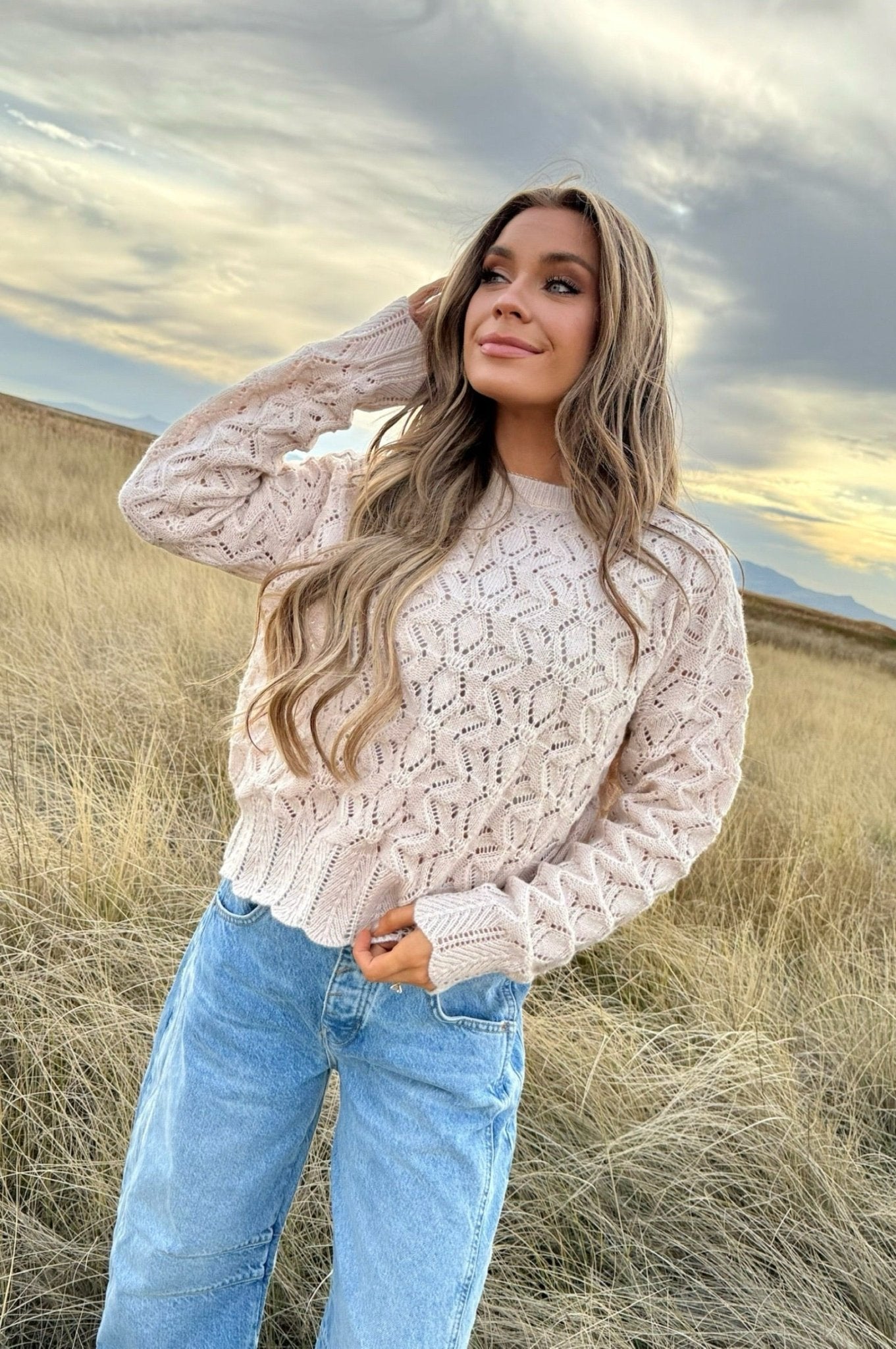 lightweight knitted long sleeve sweater