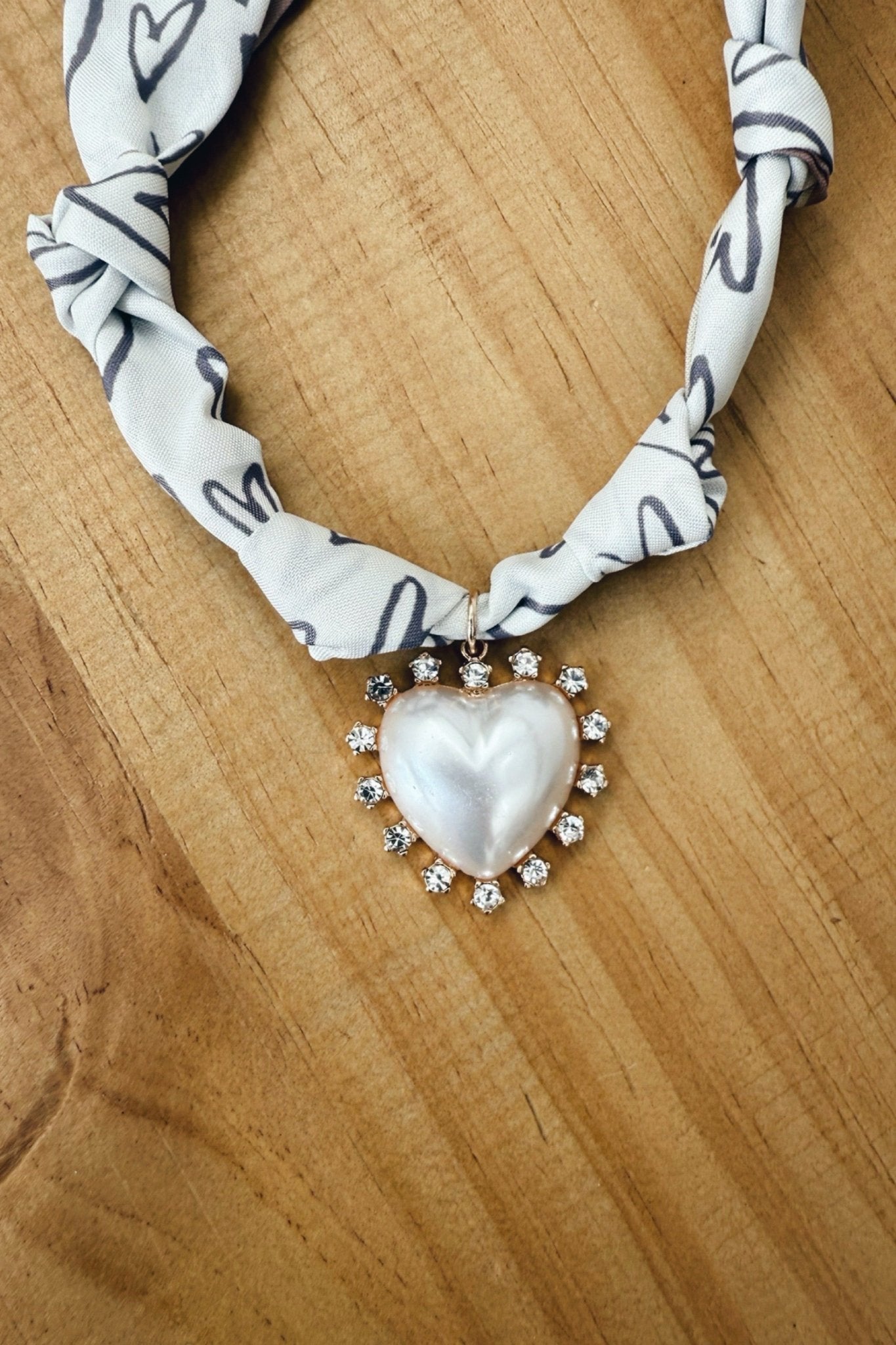 Lover's Trace Scarf Necklace