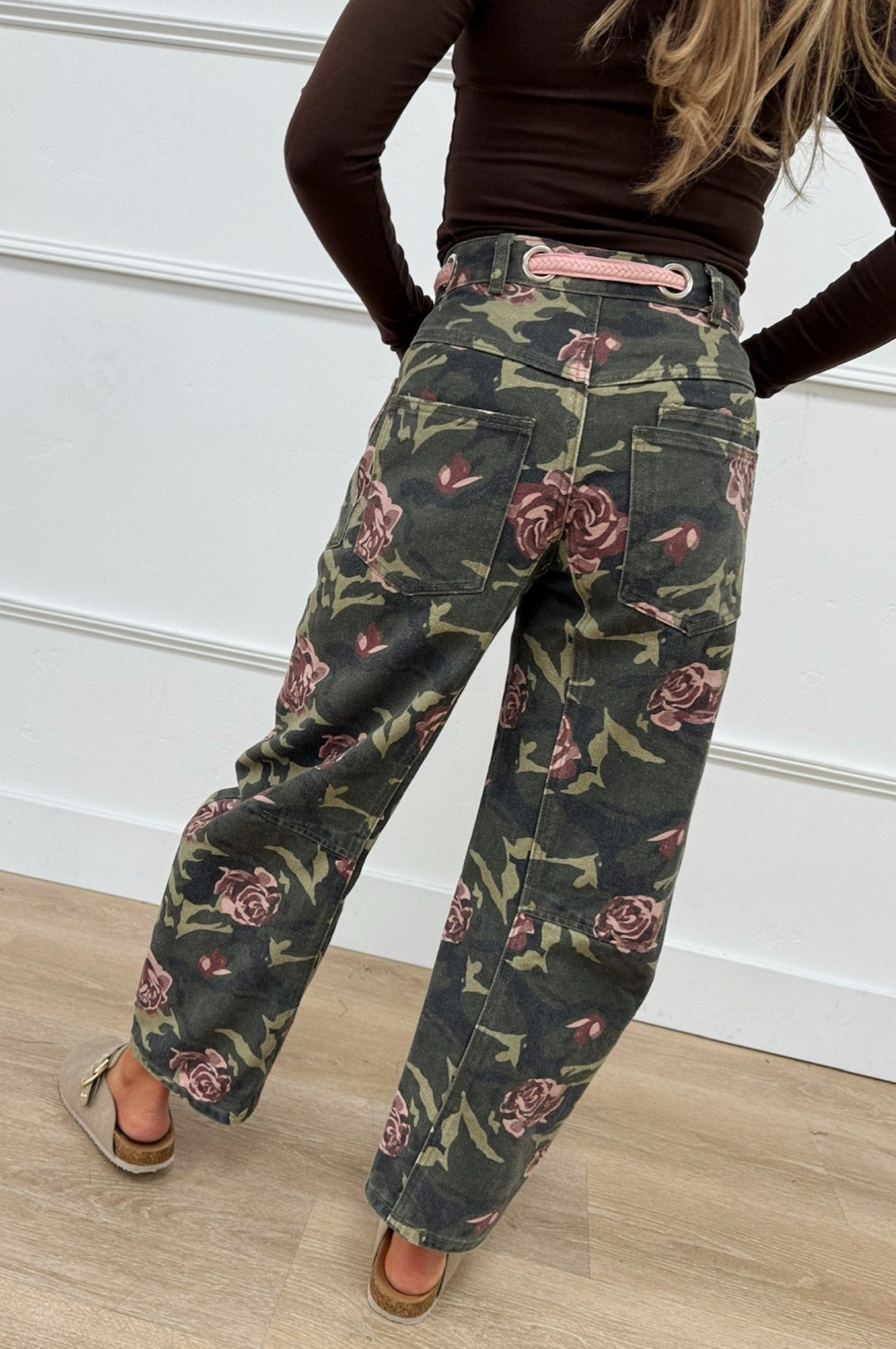 Sweet Disruption Barrel Jeans