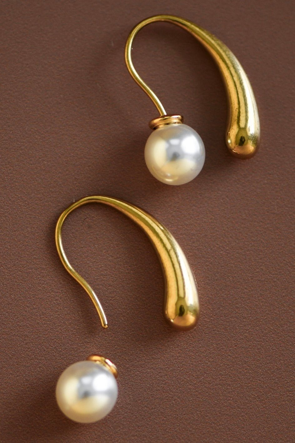 The Modern Pearl Arc Earrings