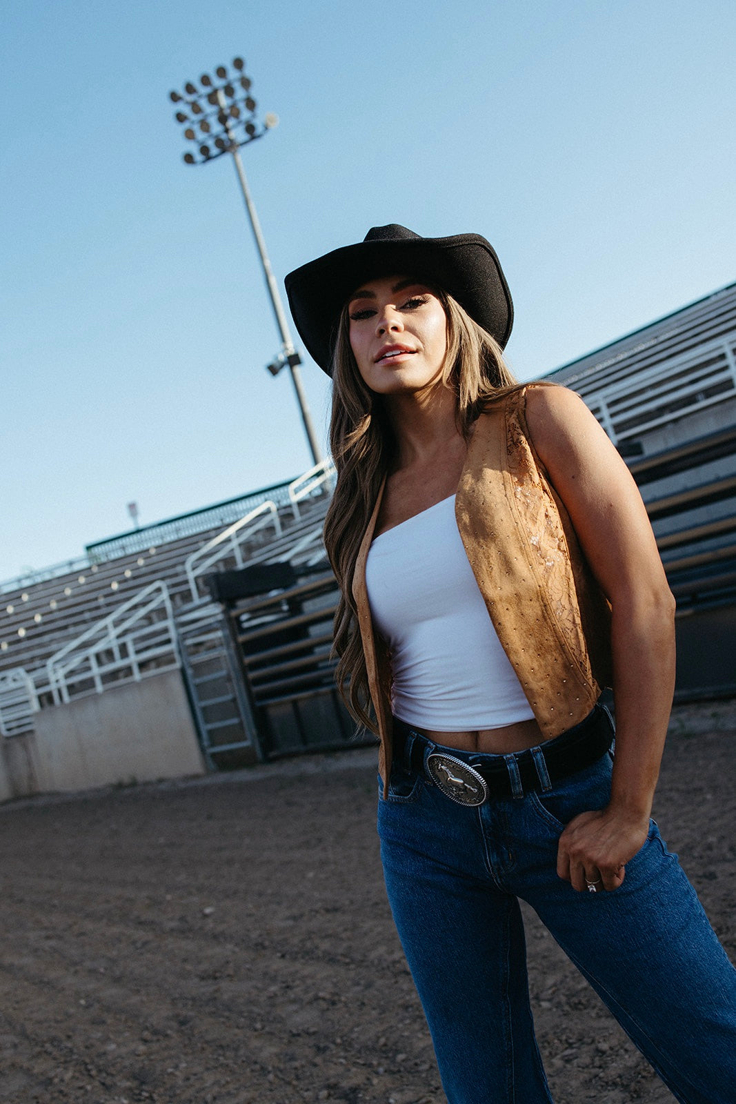 Lasso Lace Vest