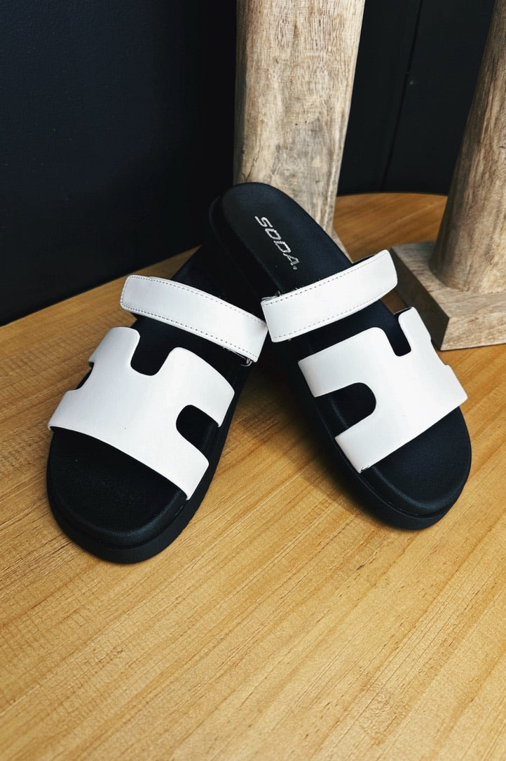 Canyon Strap Sandal - FINAL SALE