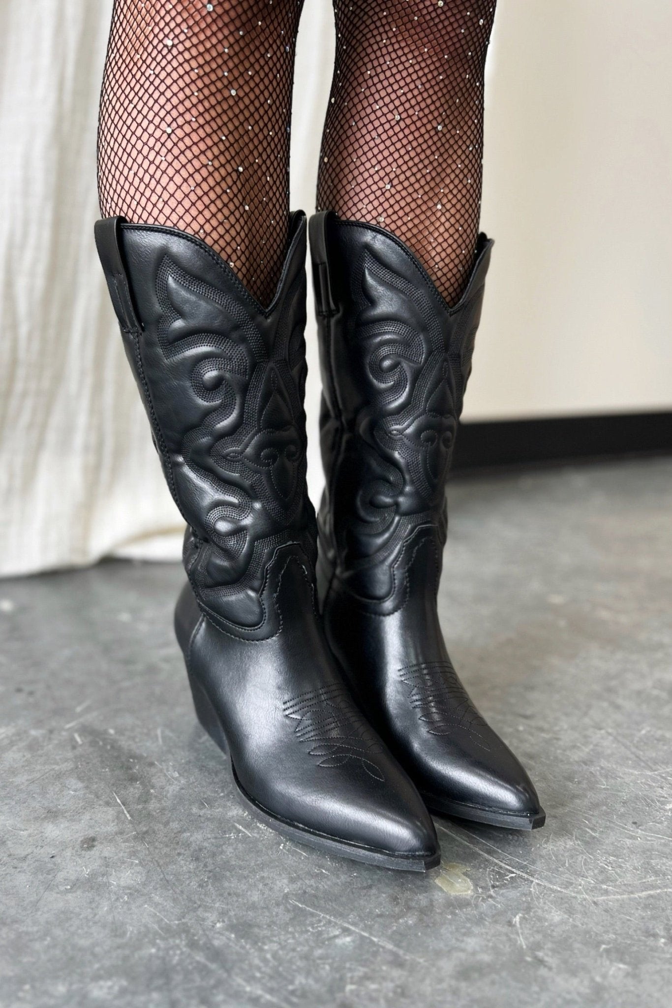 Lainey Cowgirl Boots - FINAL SALE