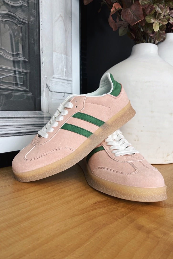 Street Pulse Sneakers