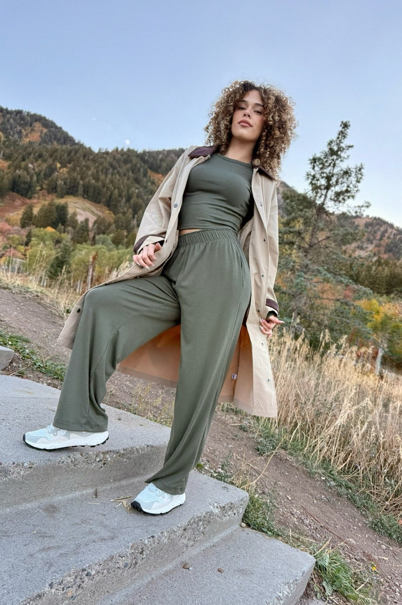 green lounge pants with elastic waist